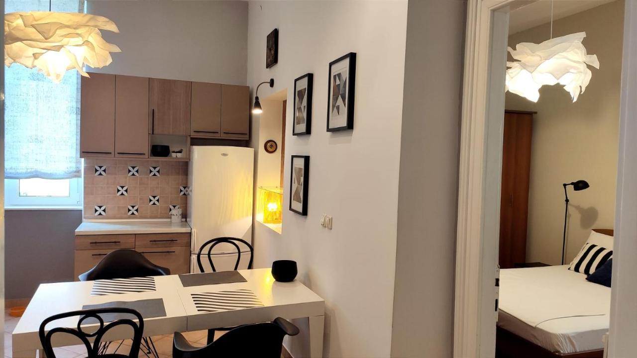Apartment Reful สปลิท ภายนอก รูปภาพ