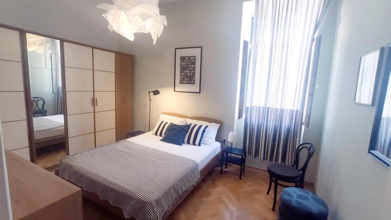 Apartment Reful สปลิท ภายนอก รูปภาพ